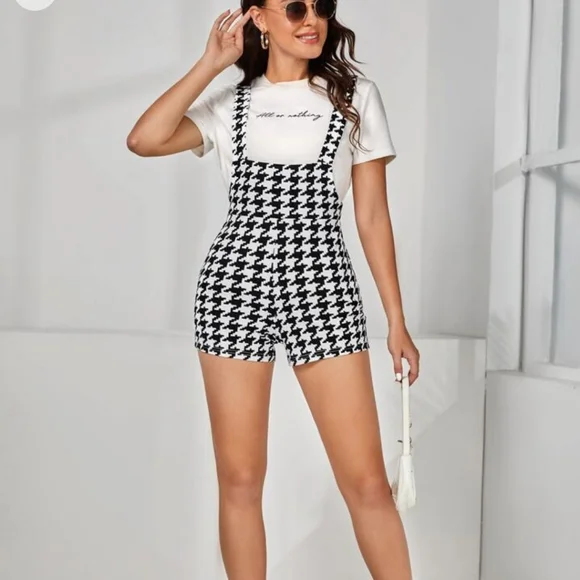 Shein romper - Picture 1 of 4